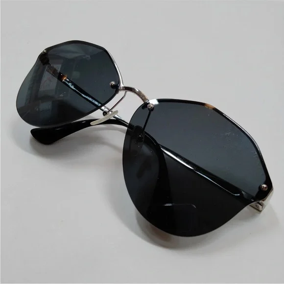 Prada Black Geometric Sunglasses with Case Authentic Made in  display picture 2